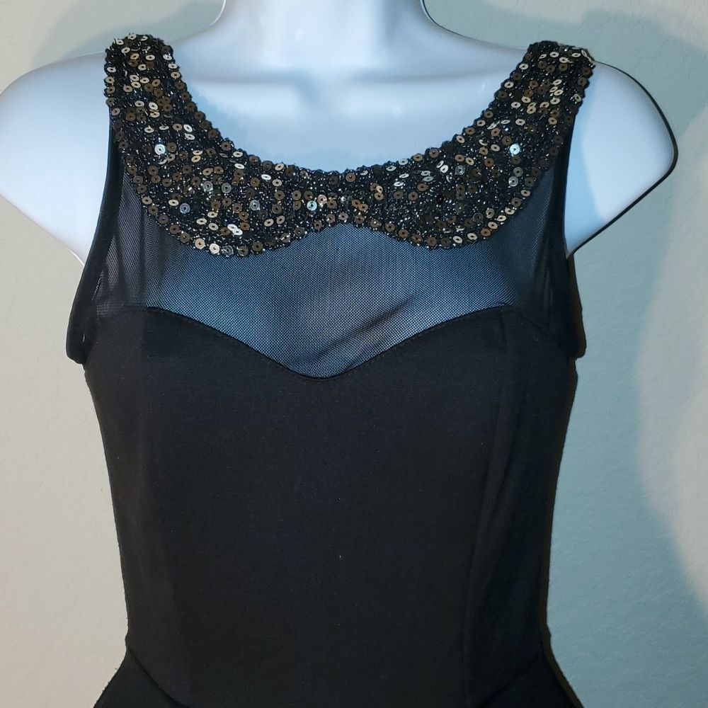A'gaci sz small peplum top with sheer top and beautiful embellished neck - Picture 2 of 10